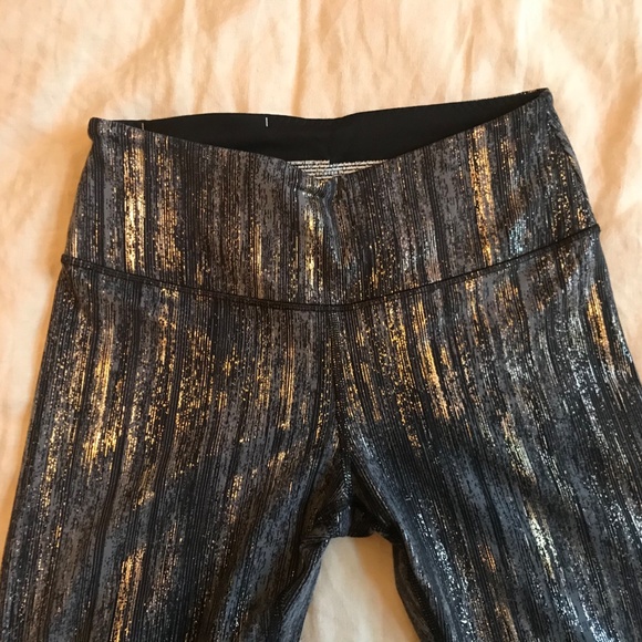 Victoria Secret Leggings - Picture 3 of 6